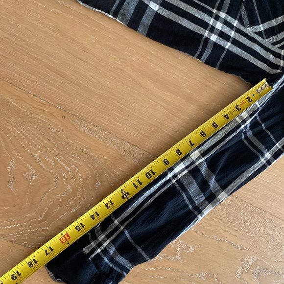 LUCKY BRAND 🍀 lightweight Black & White Plaid button down (M) LIKE NEW! - Picture 13 of 13